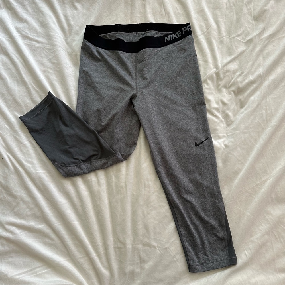 Nike leggings